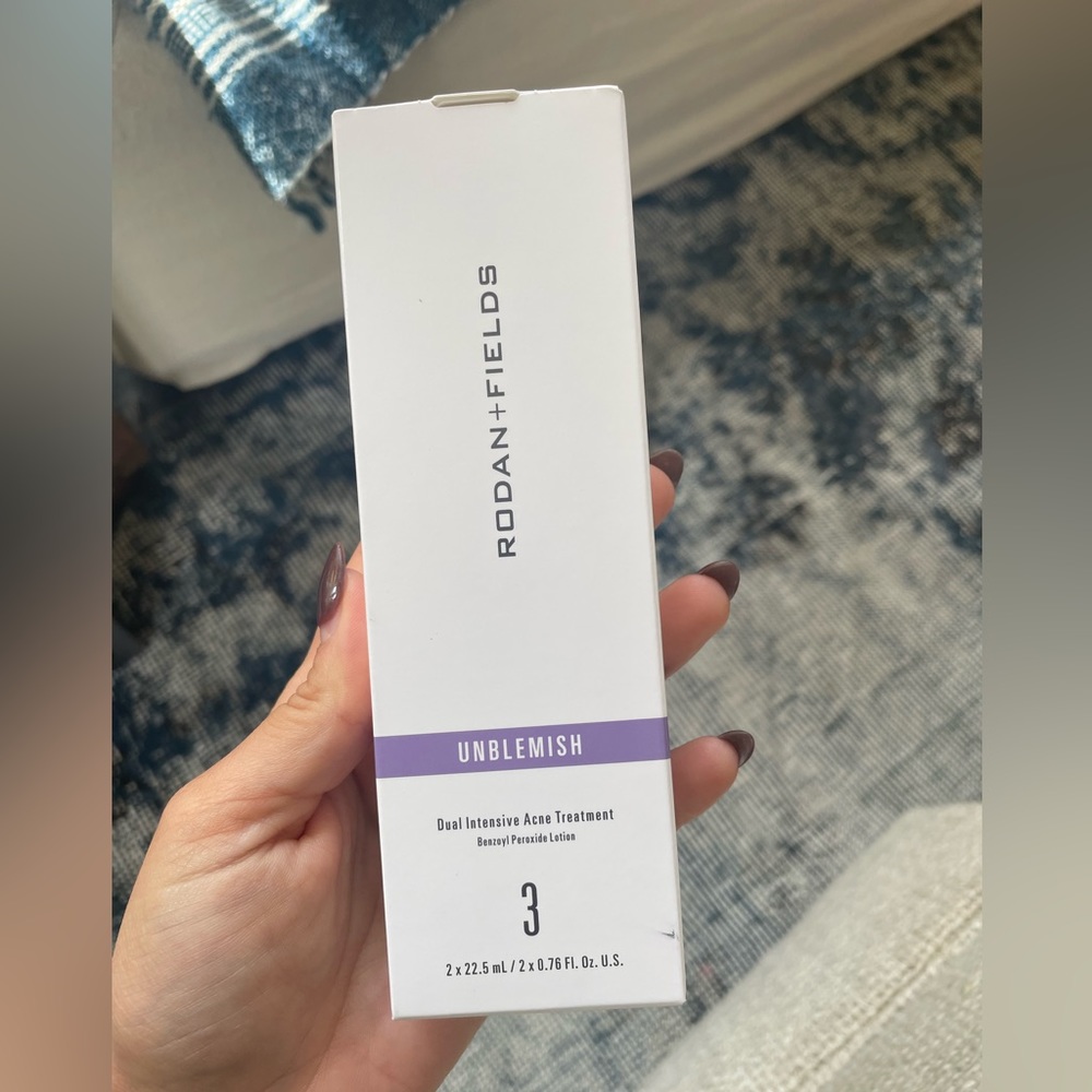 Rodan + Fields Unblemish Dual Intensive Acne Treatment
